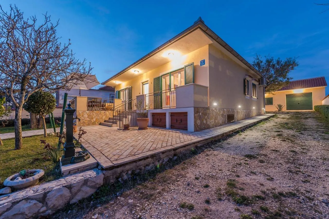 Holiday House With A Parking Space Vrsi - Mulo, Zadar - 16527 0*,