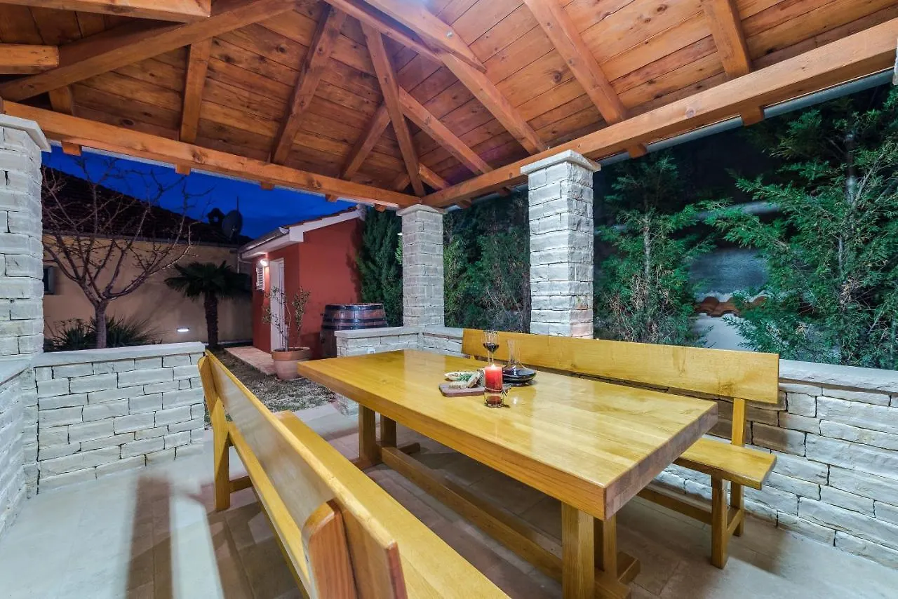 Holiday House With A Parking Space Vrsi - Mulo, Zadar - 16527 Holiday home