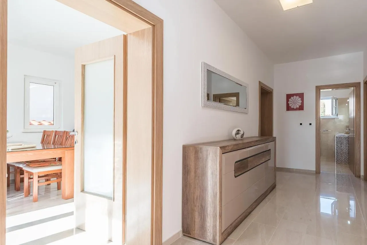 Holiday House With A Parking Space Vrsi - Mulo, Zadar - 16527 0*,  Croatia
