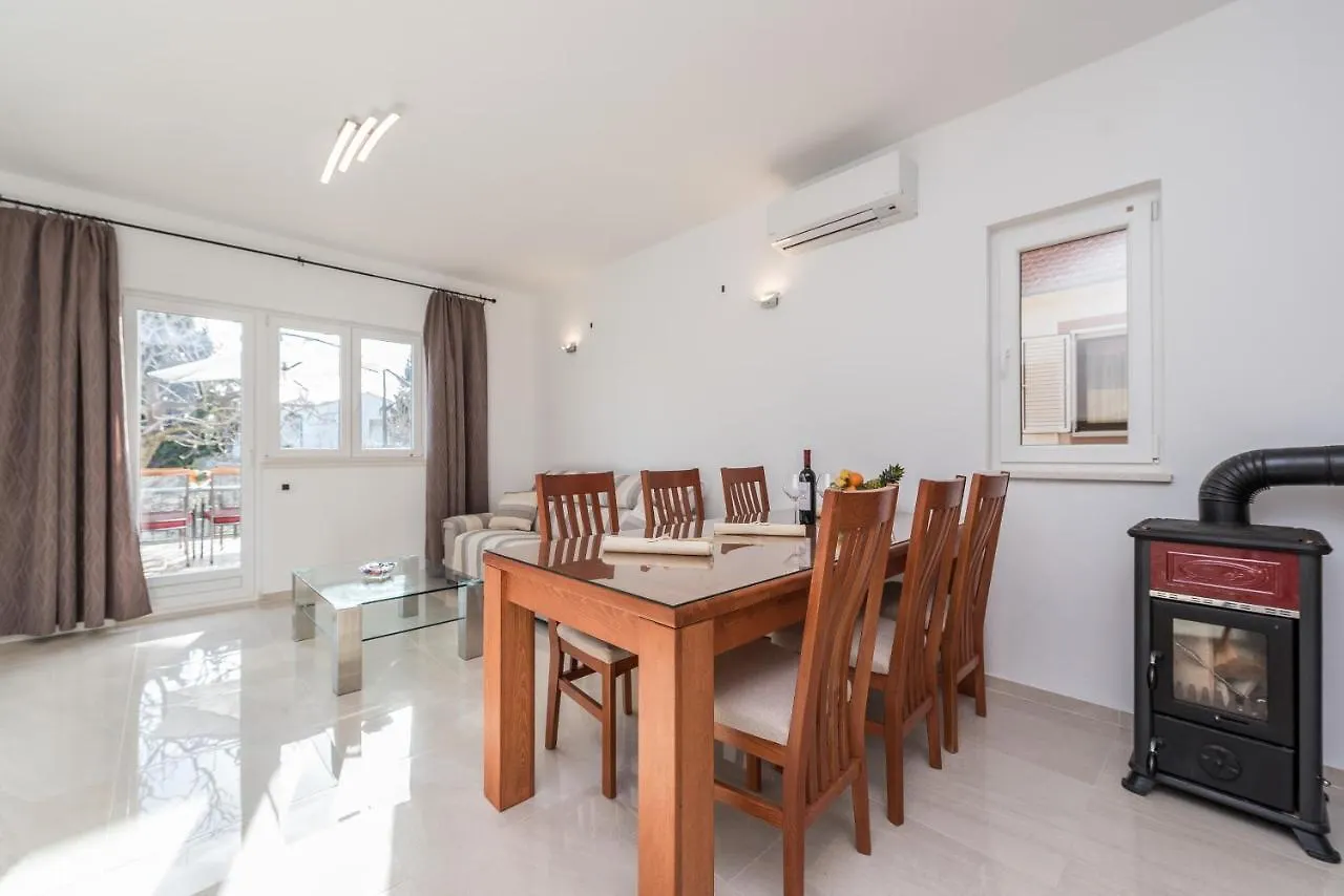 Holiday House With A Parking Space Vrsi - Mulo, Zadar - 16527 Holiday home