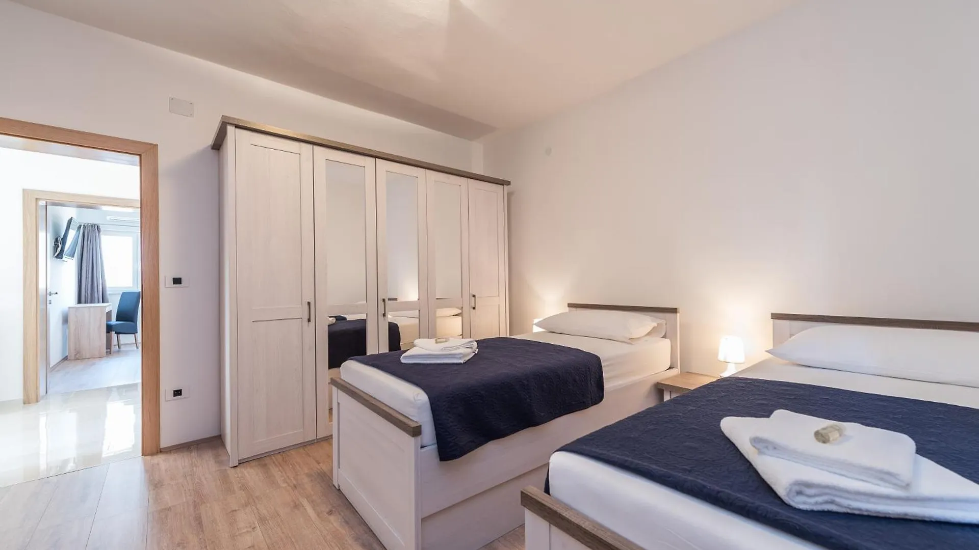 Holiday House With A Parking Space Vrsi - Mulo, Zadar - 16527 Holiday home
