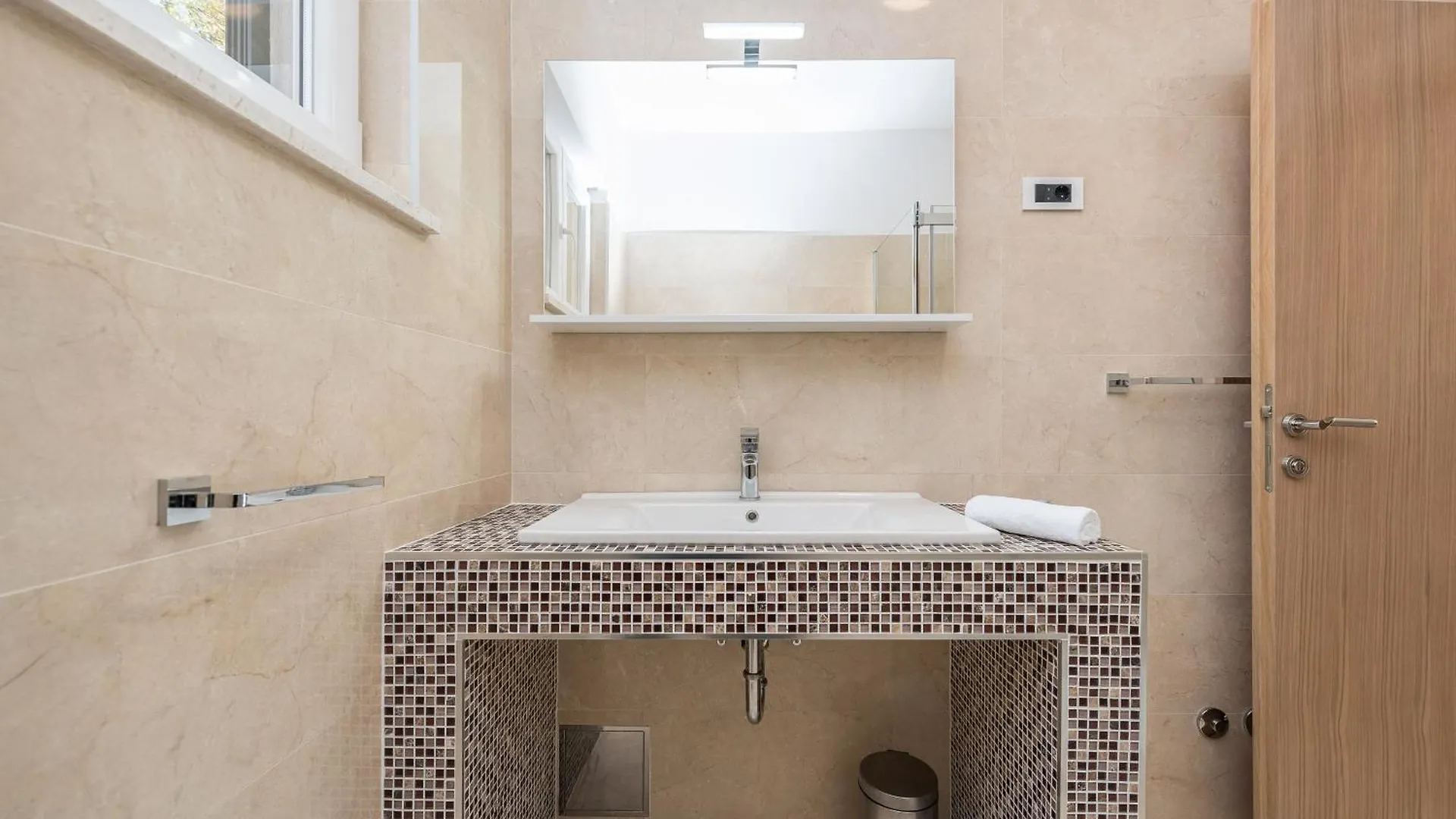 Holiday home Holiday House With A Parking Space Vrsi - Mulo, Zadar - 16527