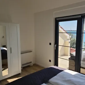 Appartments Akrapovic Apartment